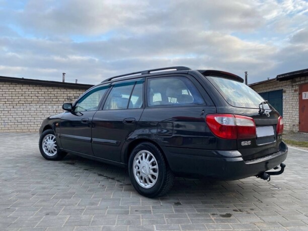 Mazda 626 GF, 2000 г.