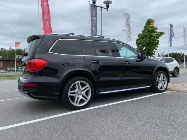 Mercedes-Benz GL-Класс X166, 7 мест, 2013 г.