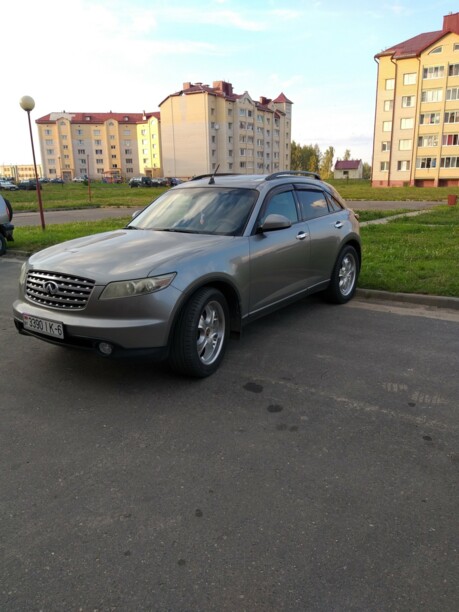 Infiniti FX I, 2004 г.