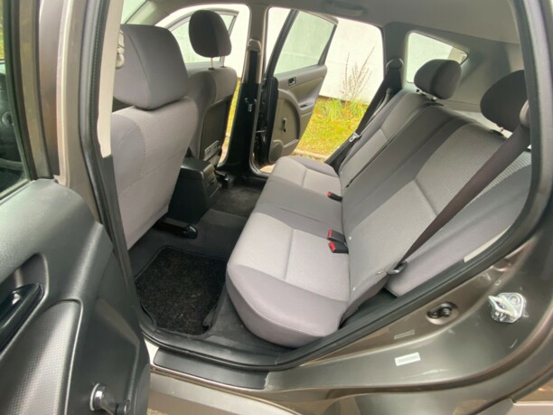 Pontiac Vibe I · Рестайлинг, 2006 г.