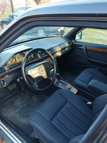 Mercedes-Benz E-Класс W124, S124, C124, A124, 1993 г.