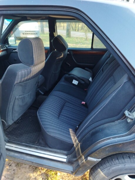 Mercedes-Benz E-Класс W124, S124, C124, A124, 1993 г.