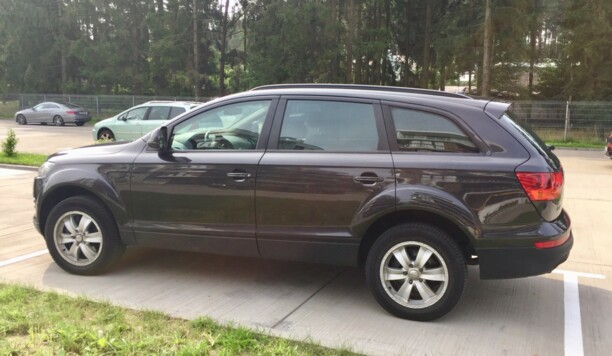 Audi Q7 4L, 7 мест, 2007 г.
