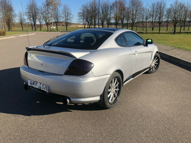 Hyundai Tiburon GK, 2003 г.