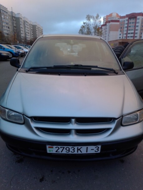 Dodge Caravan III, 7 мест, 1999 г.