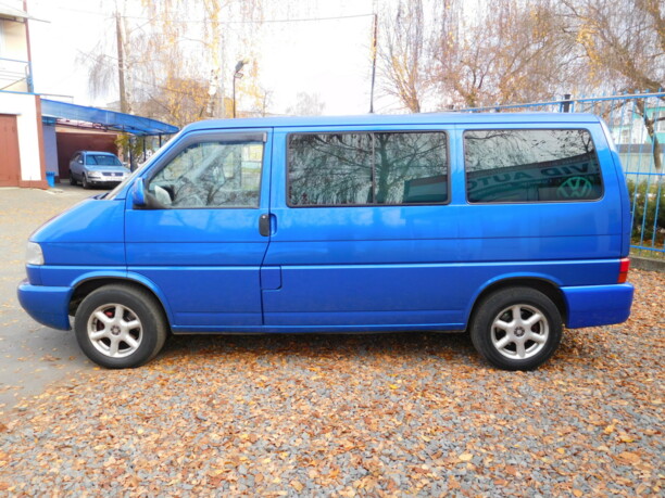 Volkswagen Multivan T4, 1999 г.