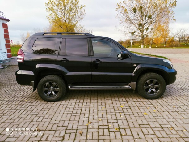 Toyota Land Cruiser Prado J120, 7 мест, 2008 г.