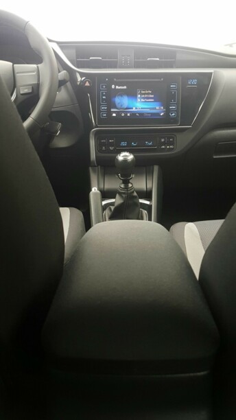 Toyota Auris II (E180) · Рестайлинг, 2017 г.