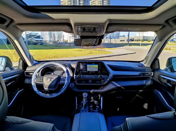 Toyota Highlander IV (XU70), 7 мест, 2021 г.