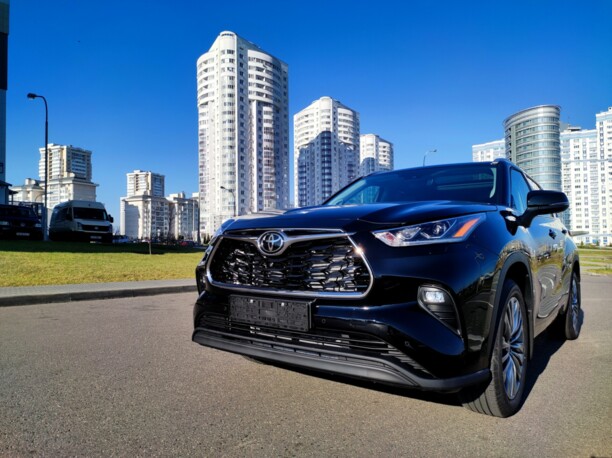 Toyota Highlander IV (XU70), 7 мест, 2021 г.