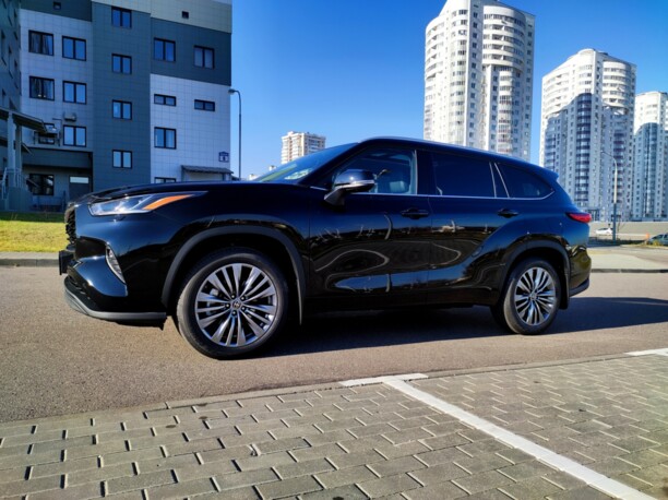 Toyota Highlander IV (XU70), 7 мест, 2021 г.