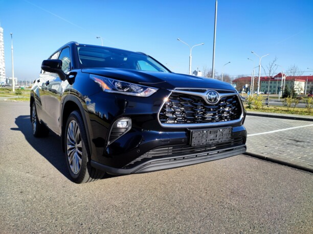 Toyota Highlander IV (XU70), 7 мест, 2021 г.