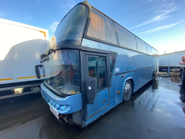 Neoplan N117, 1999 г.