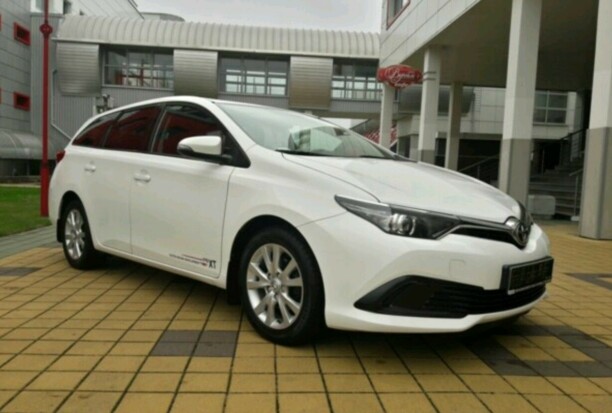 Toyota Auris II (E180) · Рестайлинг, 2017 г.