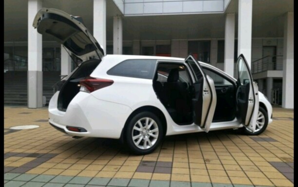 Toyota Auris II (E180) · Рестайлинг, 2017 г.