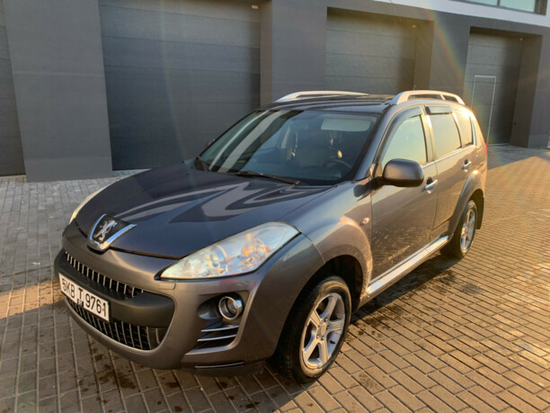 Peugeot 4007, 7 мест, 2009 г.