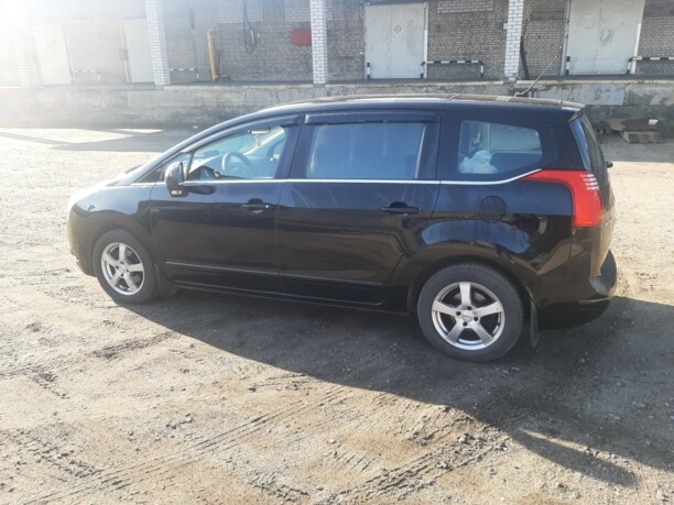 Peugeot 5008 I · Рестайлинг, 7 мест, 2014 г.