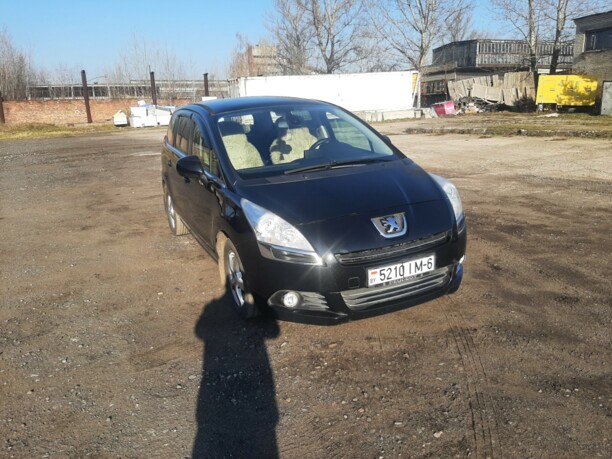Peugeot 5008 I · Рестайлинг, 7 мест, 2014 г.