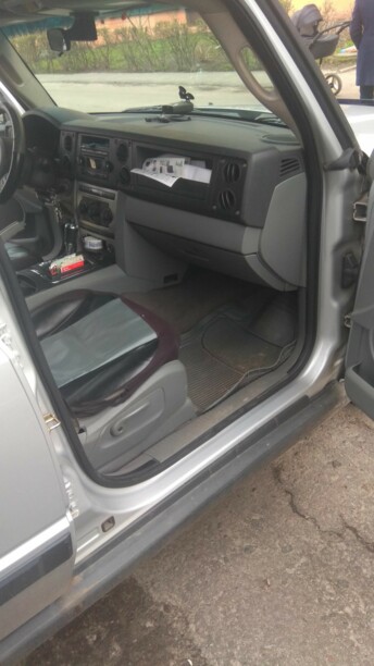Jeep Commander, 7 мест, 2006 г.