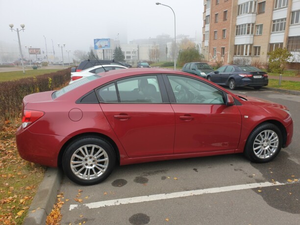 Chevrolet Cruze J300, 2010 г.