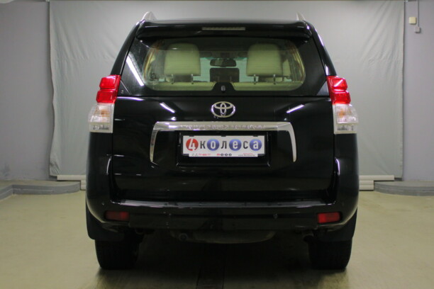 Toyota Land Cruiser Prado J150, 7 мест, 2009 г.