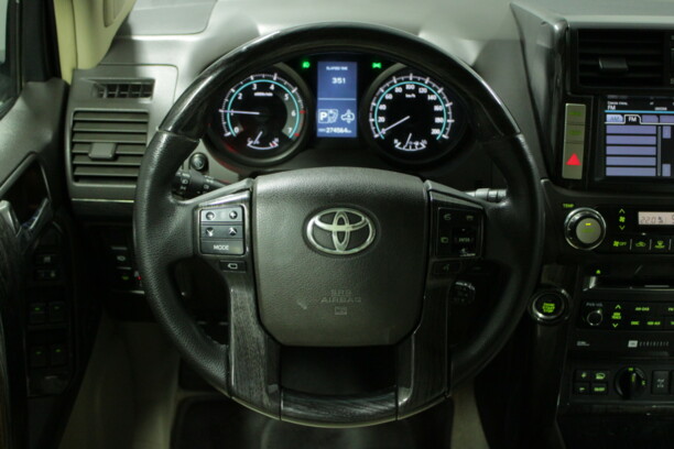 Toyota Land Cruiser Prado J150, 7 мест, 2009 г.