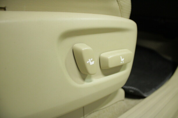 Toyota Land Cruiser Prado J150, 7 мест, 2009 г.