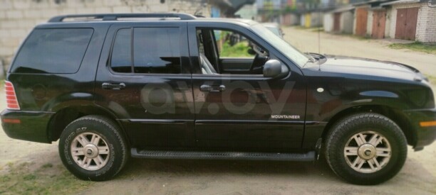 Mercury Mountaineer II, 7 мест, 2002 г.
