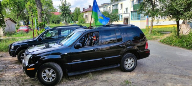 Mercury Mountaineer II, 7 мест, 2002 г.