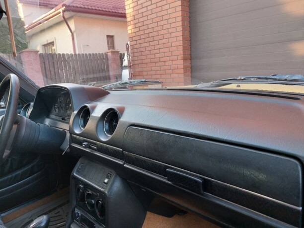 Mercedes-Benz E-Класс W123, 1979 г.