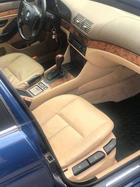 BMW 5 серия E39, 2001 г.