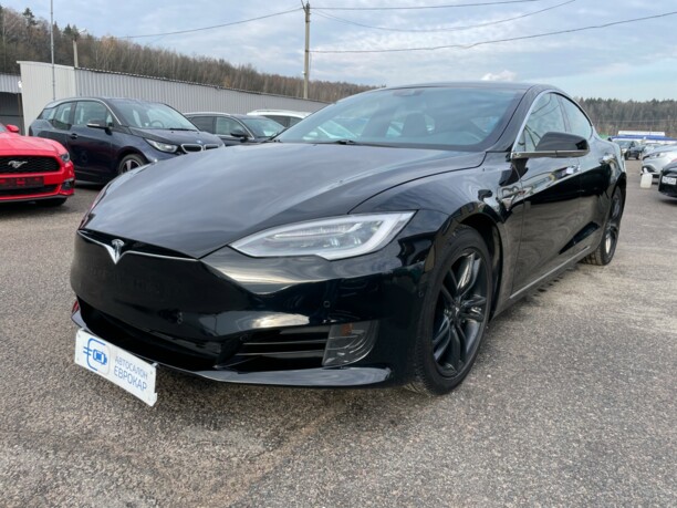 Tesla Model S I · Рестайлинг, 2017 г.