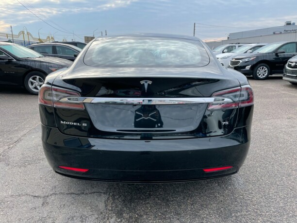 Tesla Model S I · Рестайлинг, 2017 г.