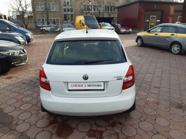 Skoda Fabia 5J · Рестайлинг, 2010 г.