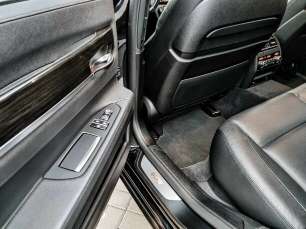 BMW 7 серия F01, F04 · Рестайлинг, 2015 г.
