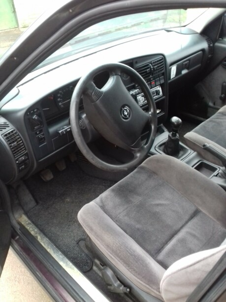Opel Omega A, 1993 г.
