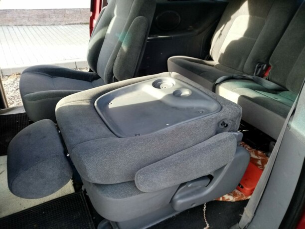 Kia Carnival I · Рестайлинг, 7 мест, 2001 г.