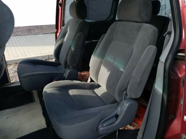 Kia Carnival I · Рестайлинг, 7 мест, 2001 г.