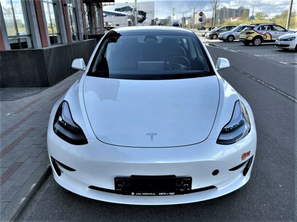 Tesla Model 3, 2020 г.
