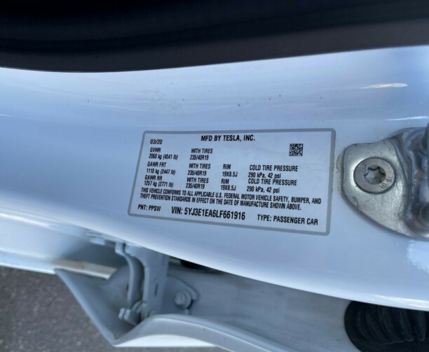 Tesla Model 3, 2020 г.