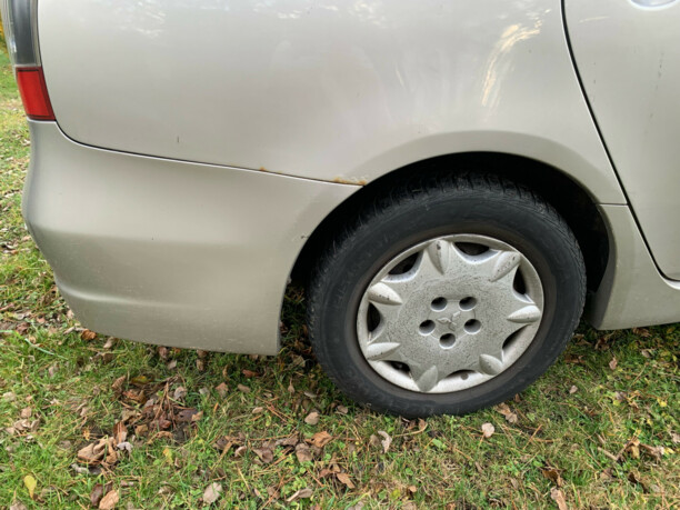 Mitsubishi Grandis, 7 мест, 2008 г.
