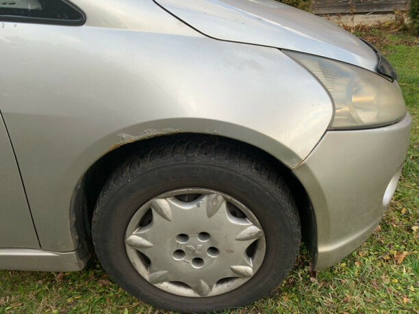 Mitsubishi Grandis, 7 мест, 2008 г.