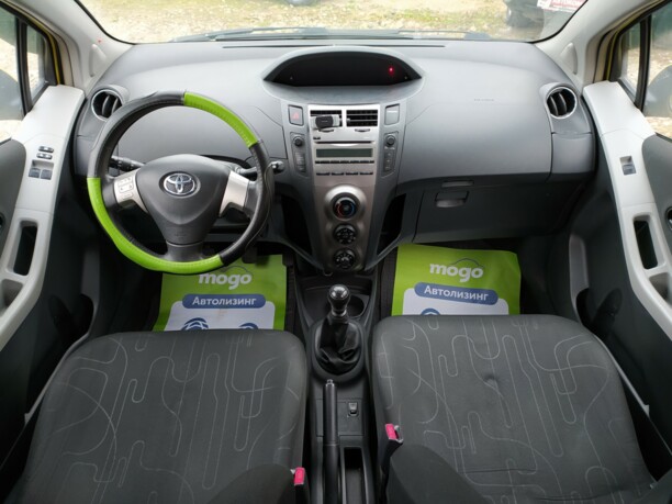 Toyota Yaris II (XP9) · Рестайлинг, 2009 г.