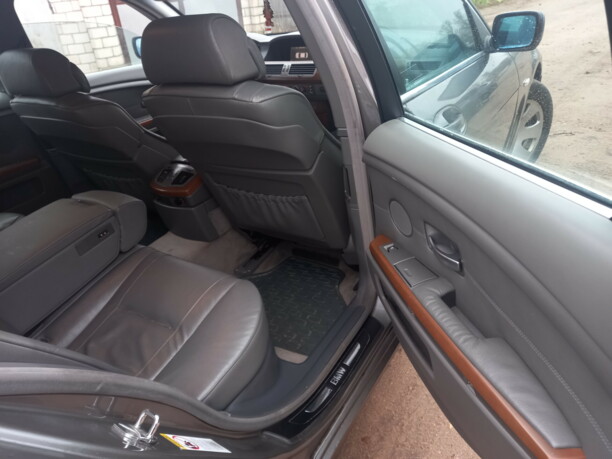 BMW 7 серия E65, 2004 г.