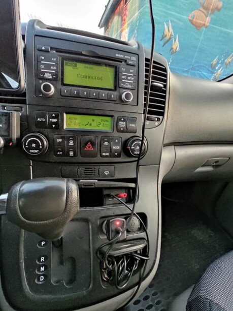 Kia Carnival II, 7 мест, 2008 г.