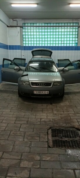 Audi A6 Allroad C5, 2000 г.