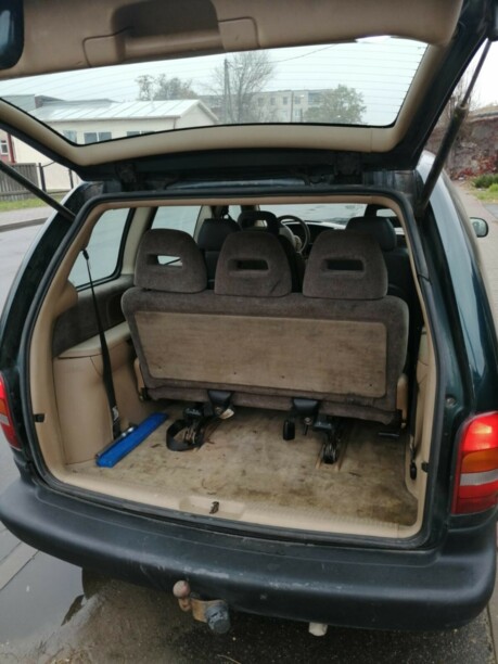 Chrysler Voyager III, 7 мест, 1996 г.