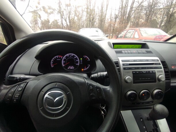 Mazda 5 I · Рестайлинг, 7 мест, 2008 г.