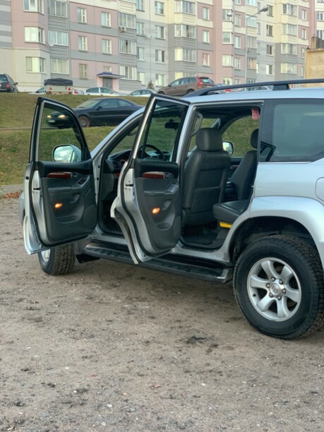 Toyota Land Cruiser Prado J120, 7 мест, 2006 г.