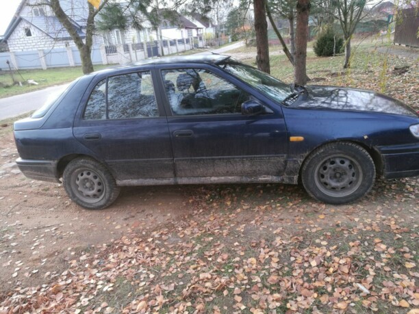 Nissan Sunny N14, 1992 г.